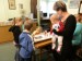 děti pod dohledem paní místostarostky využily návštěvu knihovny i ke hrám